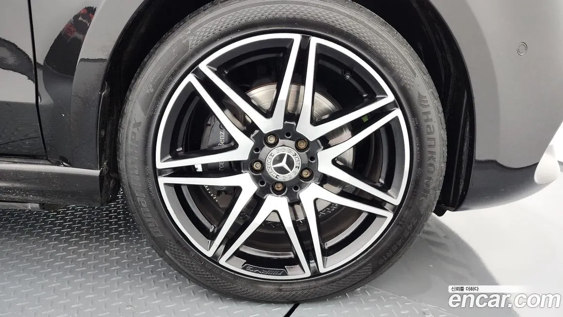 Mercedes-Benz V-Class 2021 из KR, фото 5