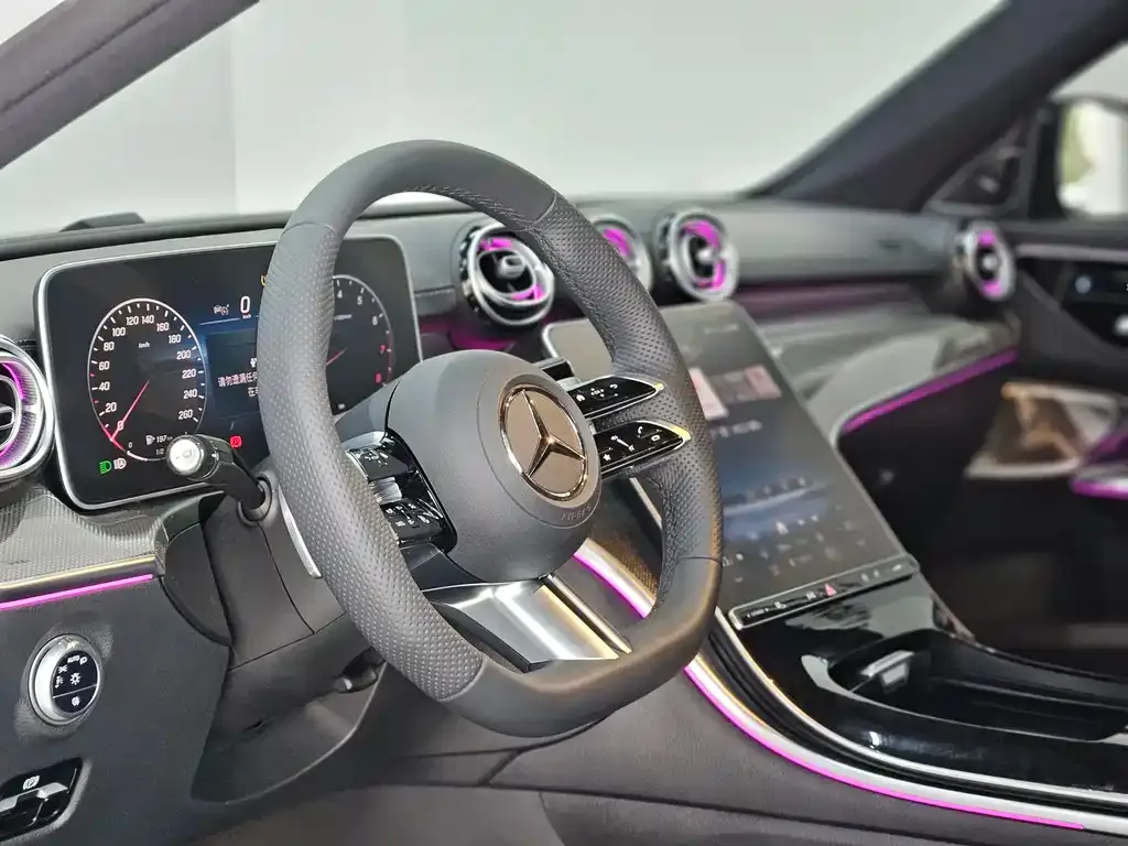 Mercedes-Benz C-Class 2025 из CN, фото 4