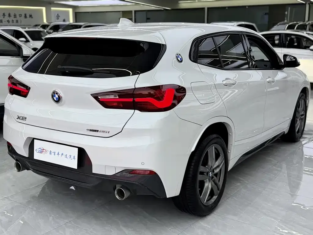 BMW X2 — фото 9
