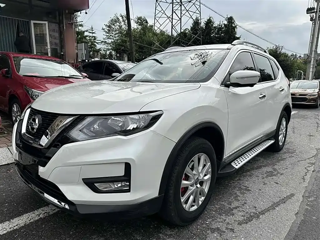 Nissan X-Trail — фото 2