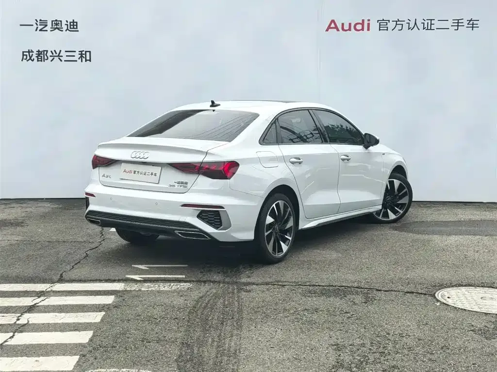 Audi A3 2024 из CN, фото 3
