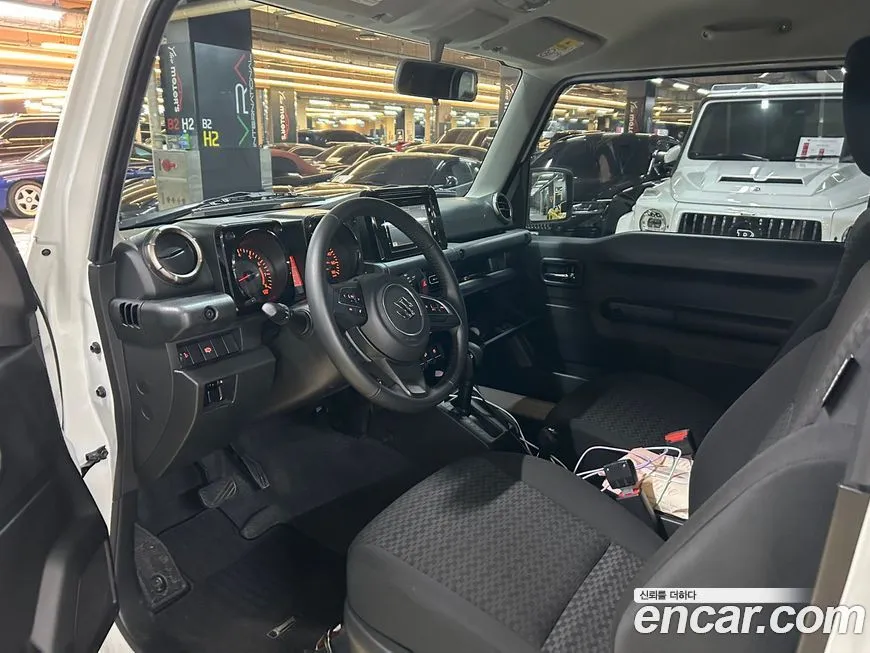 Suzuki Jimny 2023 из KR, фото 10