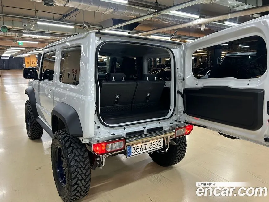 Suzuki Jimny 2023 из KR, фото 7