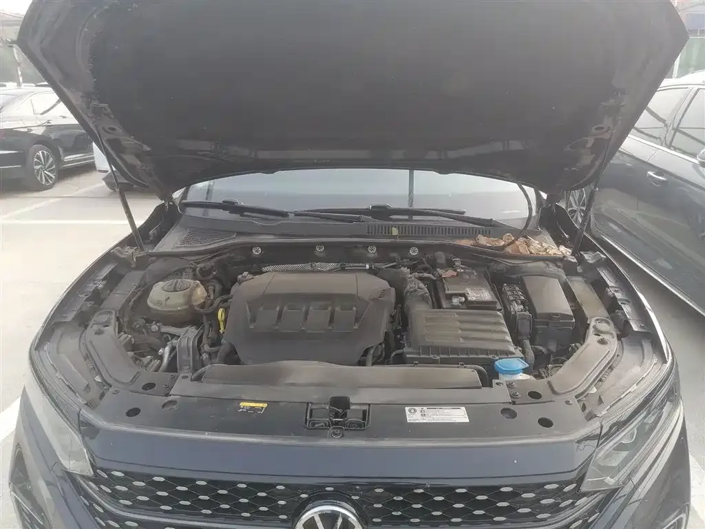 Volkswagen Passat — фото 10