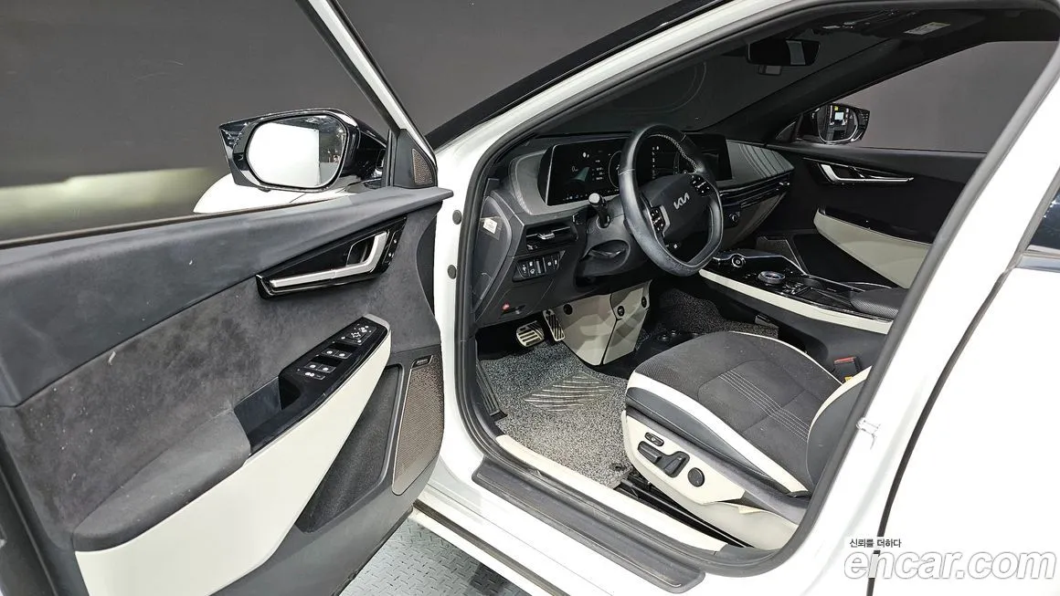 Kia EV6 2022 из KR, фото 10