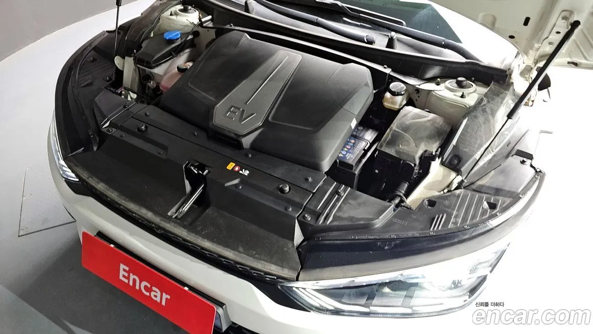 Kia EV6 2022 из KR, фото 6