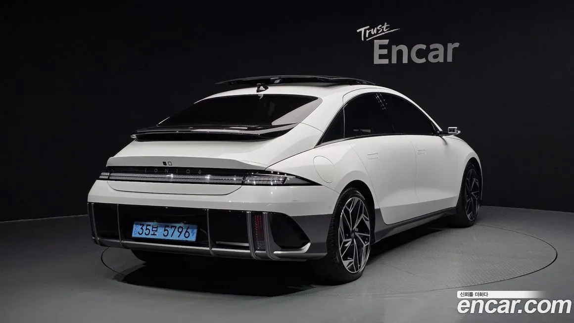 Hyundai Ioniq6 — фото 2