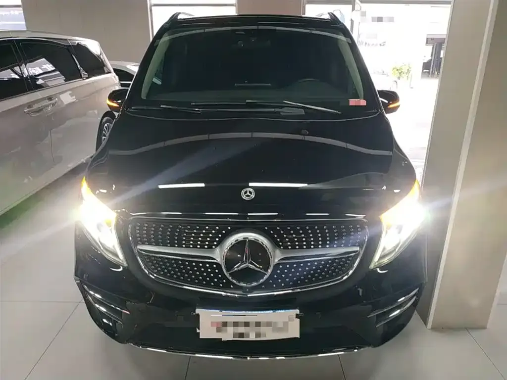 Mercedes-Benz V-Class 2021 из CN, фото 3