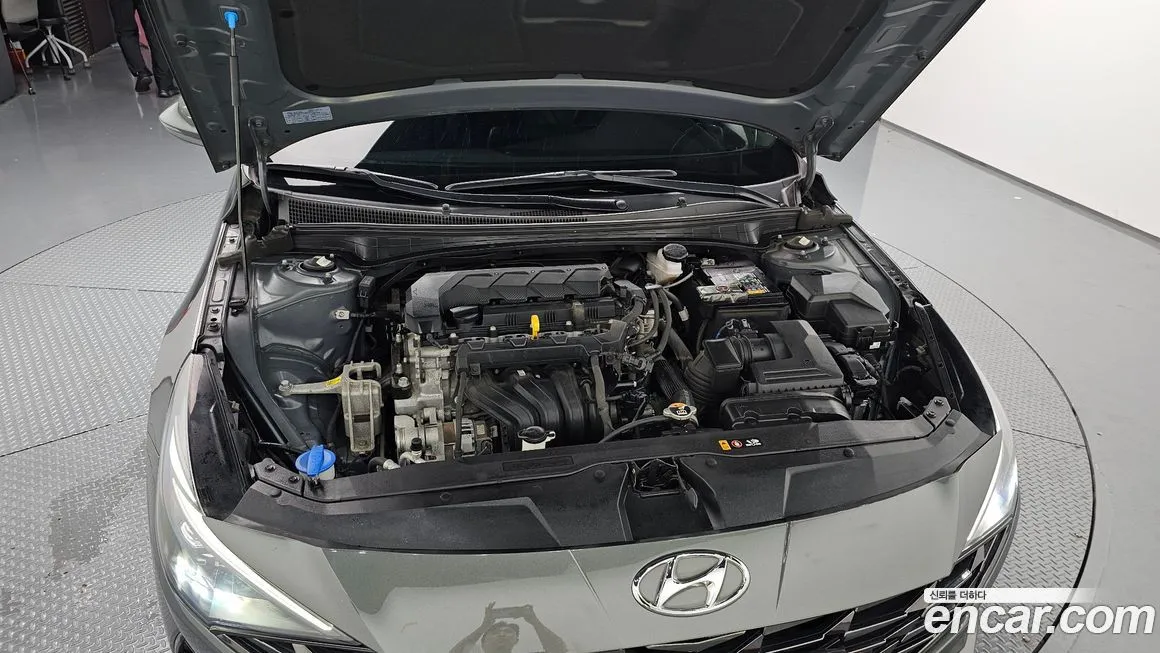 Hyundai AVANTE — фото 6