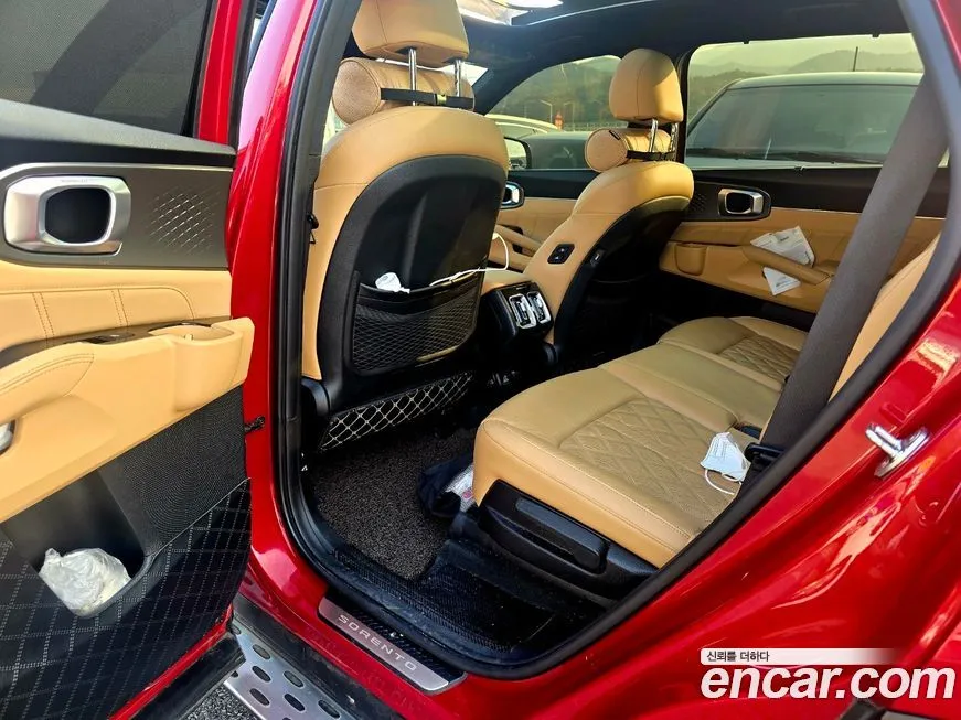 Kia Sorento — фото 8