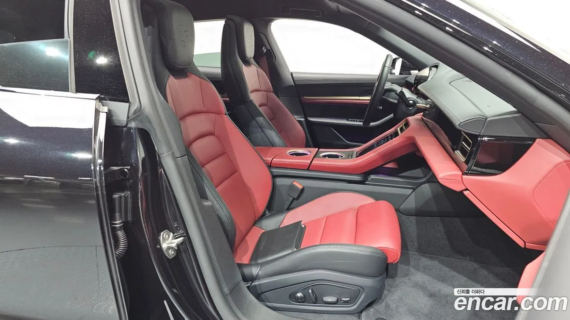 Porsche Taycan 2025 из KR, фото 10