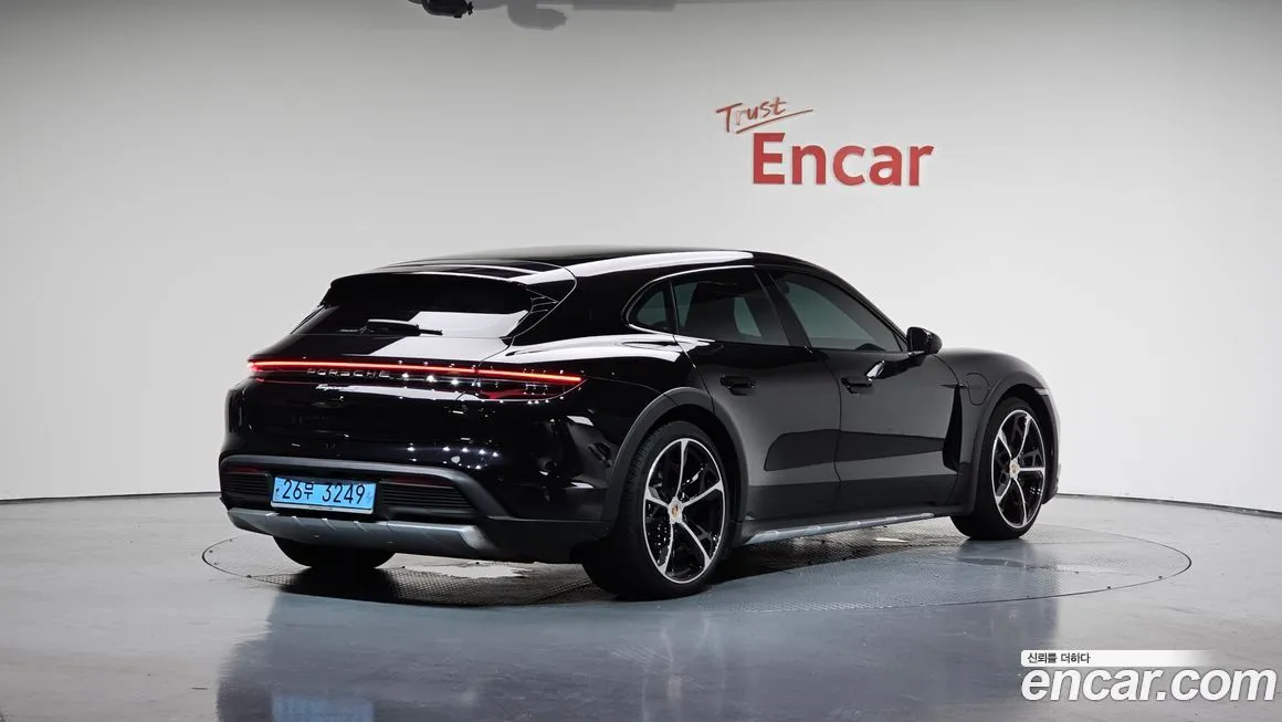 Porsche Taycan 2025 из KR, фото 2