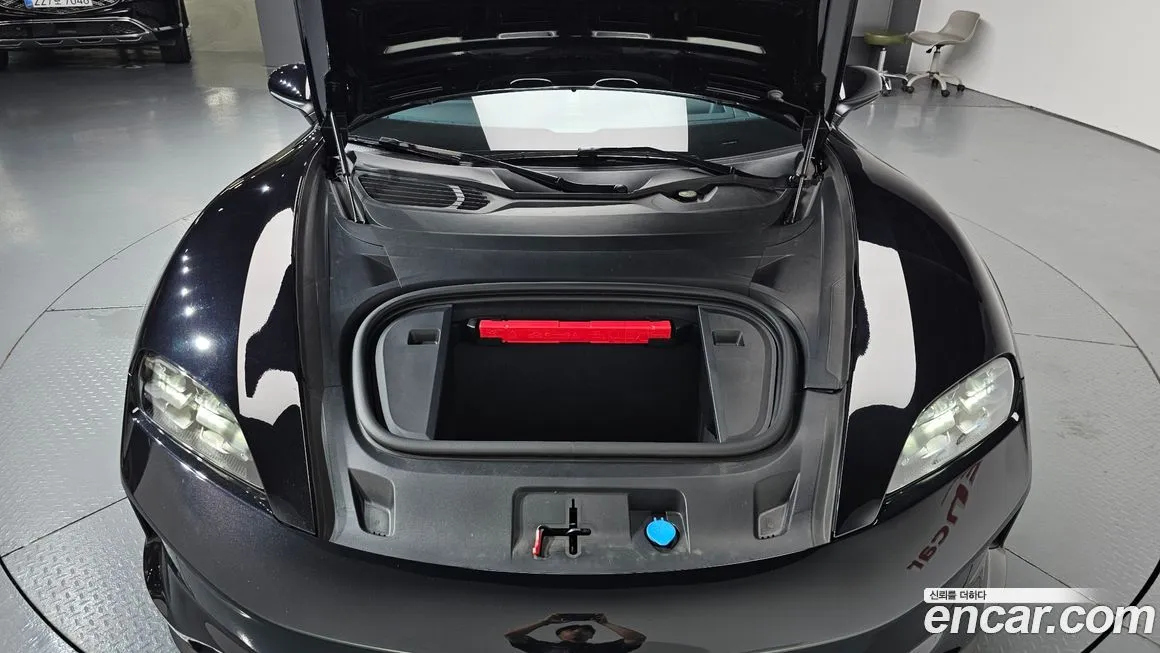 Porsche Taycan 2025 из KR, фото 6