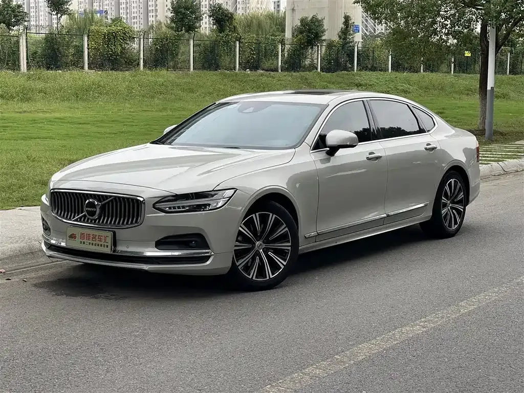 Volvo S90 2021 из CN, фото 1
