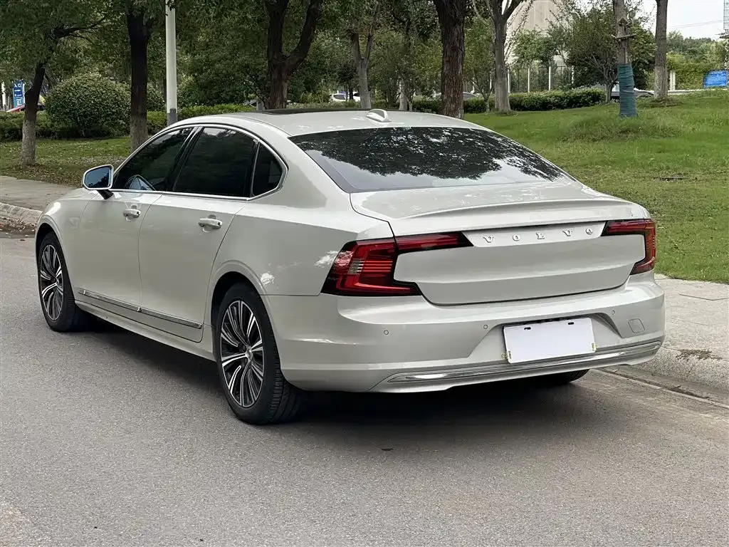 Volvo S90 2021 из CN, фото 5