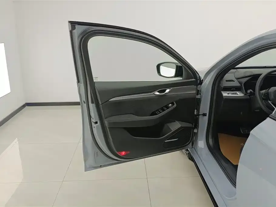 Geely Xingrui 2025 из CN, фото 7