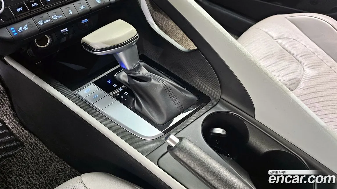 Hyundai AVANTE — фото 9