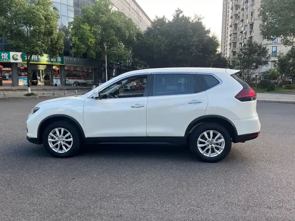 Nissan X-Trail 2021 из CN, фото 7