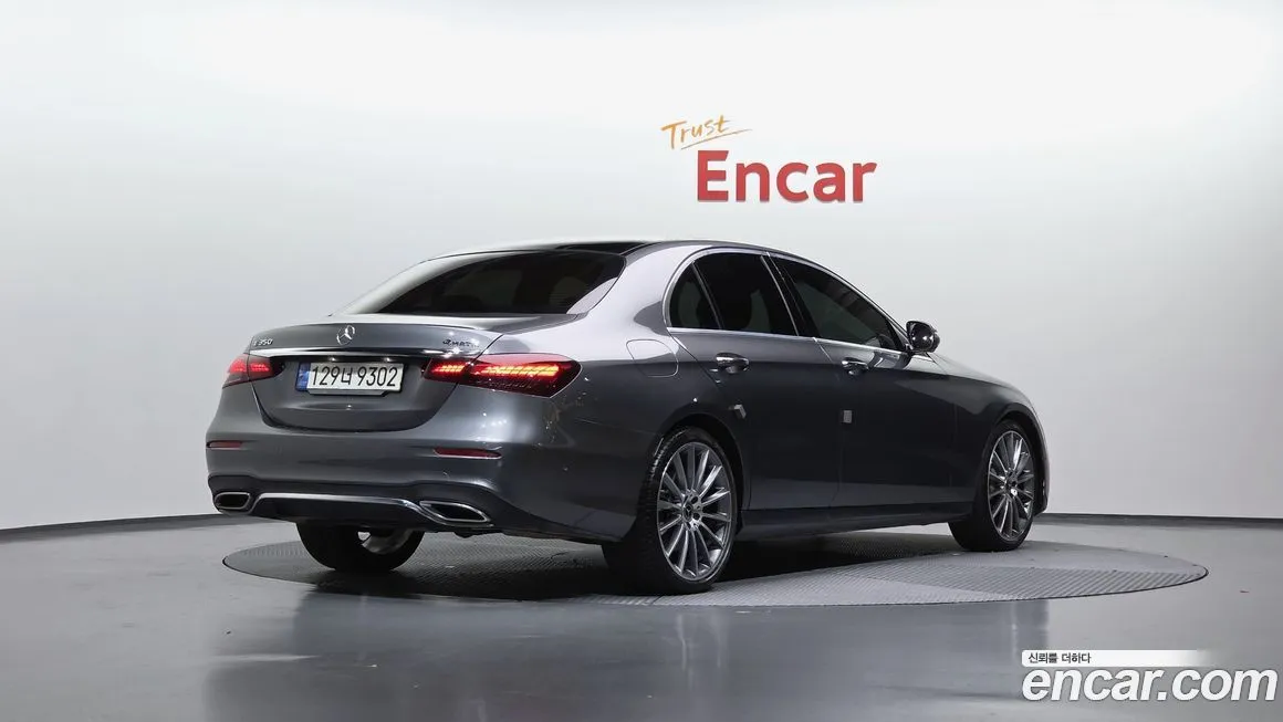 Mercedes-Benz E-Class 2022 из KR, фото 2