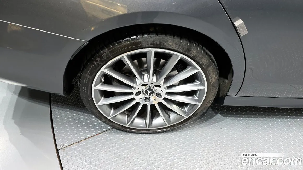 Mercedes-Benz E-Class 2022 из KR, фото 5