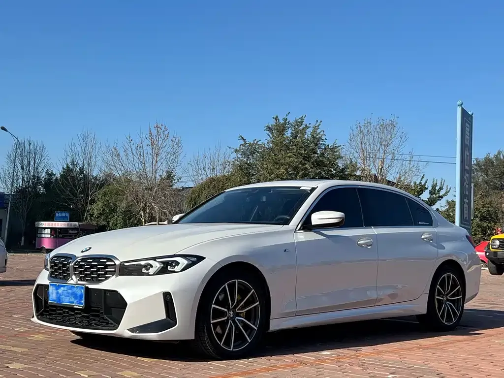 BMW 3 Series — фото 1