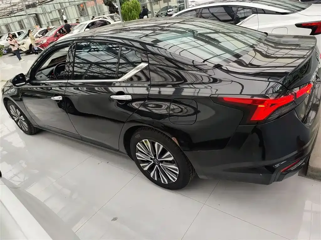 Nissan Teana 2023 из CN, фото 5