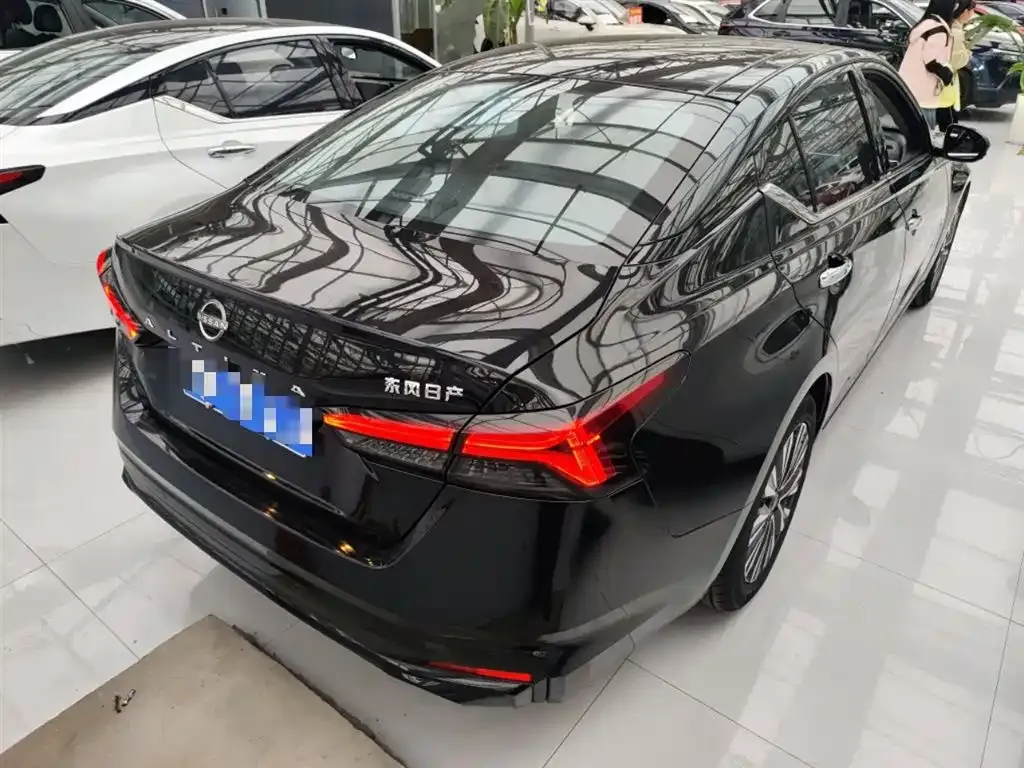 Nissan Teana 2023 из CN, фото 6