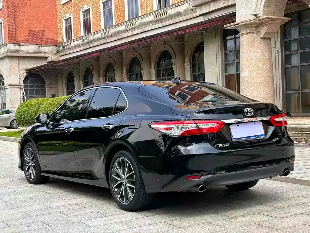 Toyota Camry 2022 из CN, фото 5