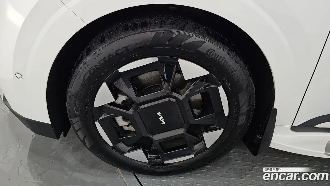 Kia Carnival — фото 5