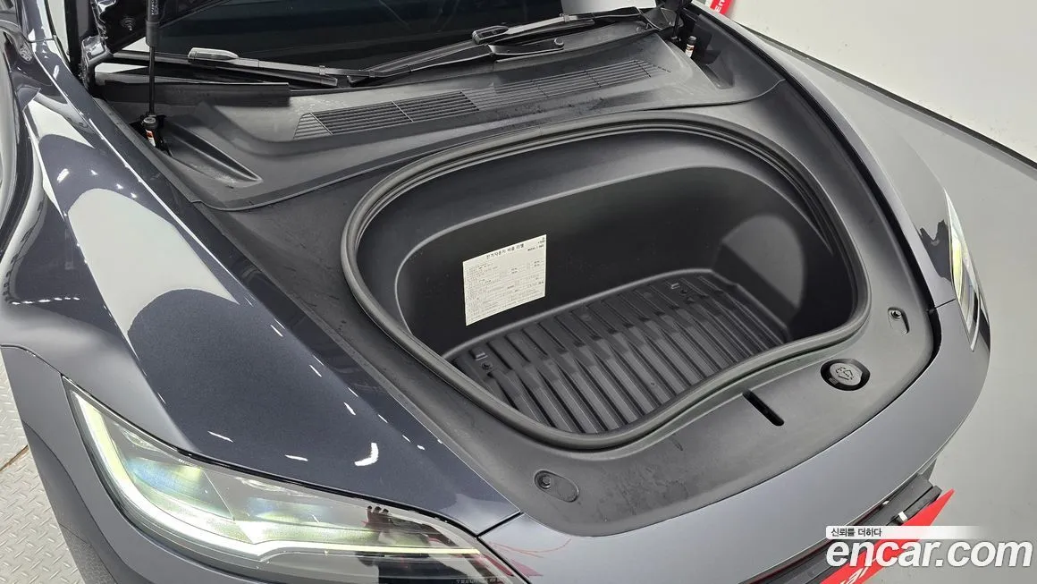 Tesla Model 3 — фото 6