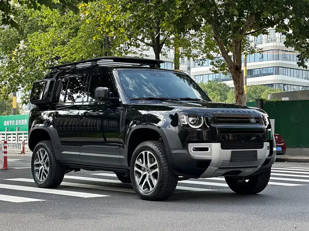 Land Rover Defender — фото 6