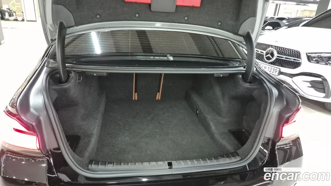 BMW M5 2023 из KR, фото 7
