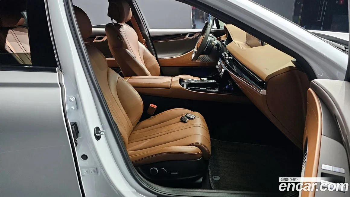 Genesis G80 — фото 10