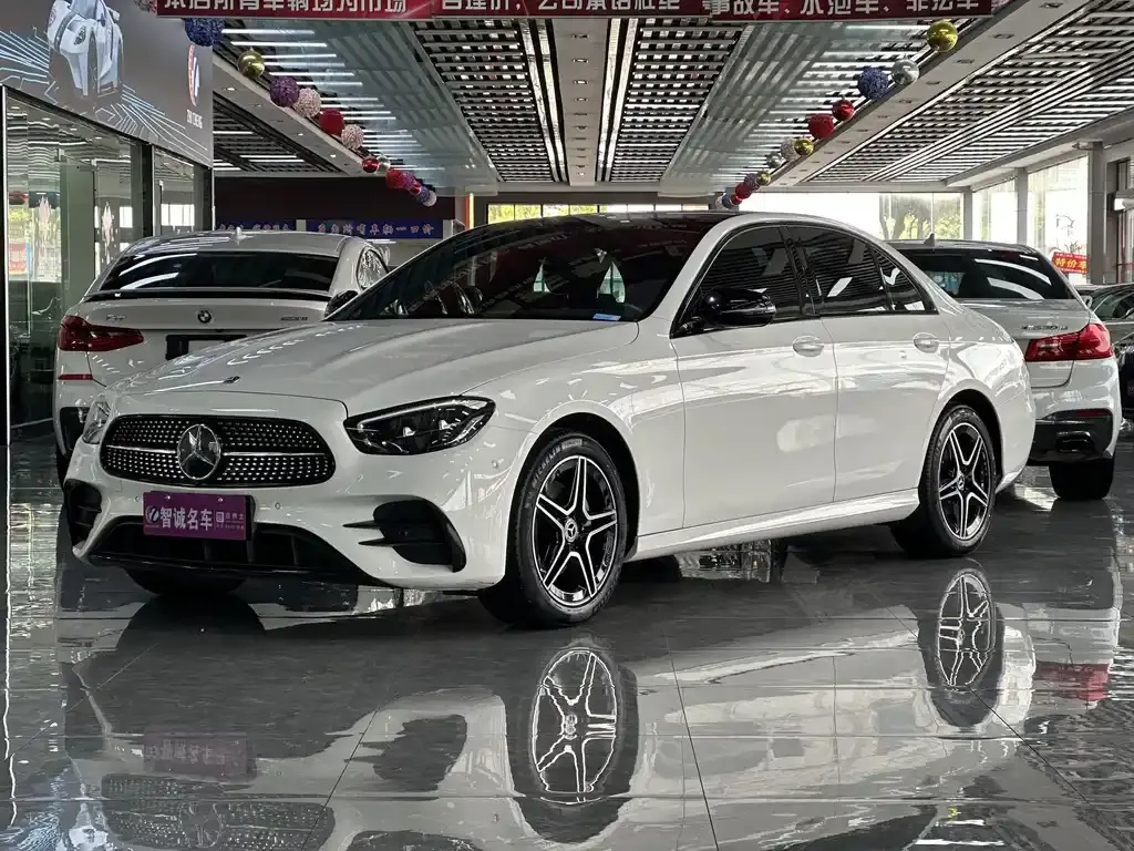 Mercedes-Benz E-Class (Import) — фото 1