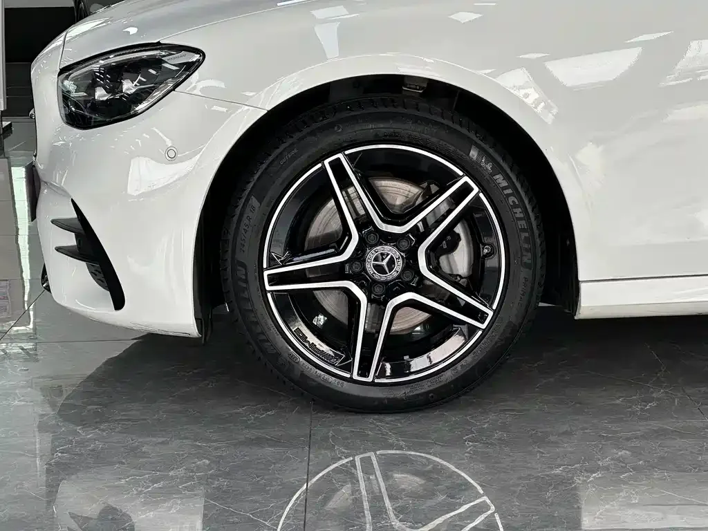 Mercedes-Benz E-Class (Import) — фото 5