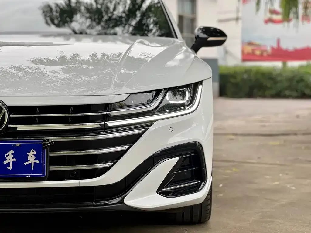 Volkswagen CC 2023 из CN, фото 8