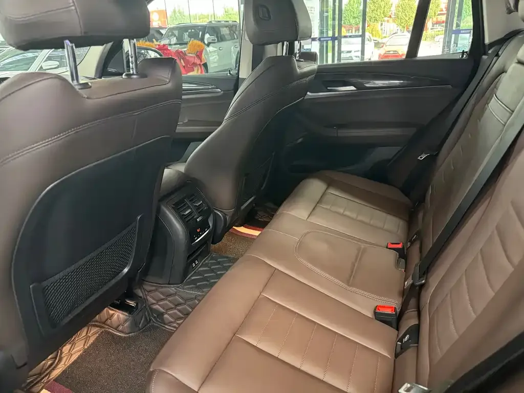 BMW X3 2021 из CN, фото 8