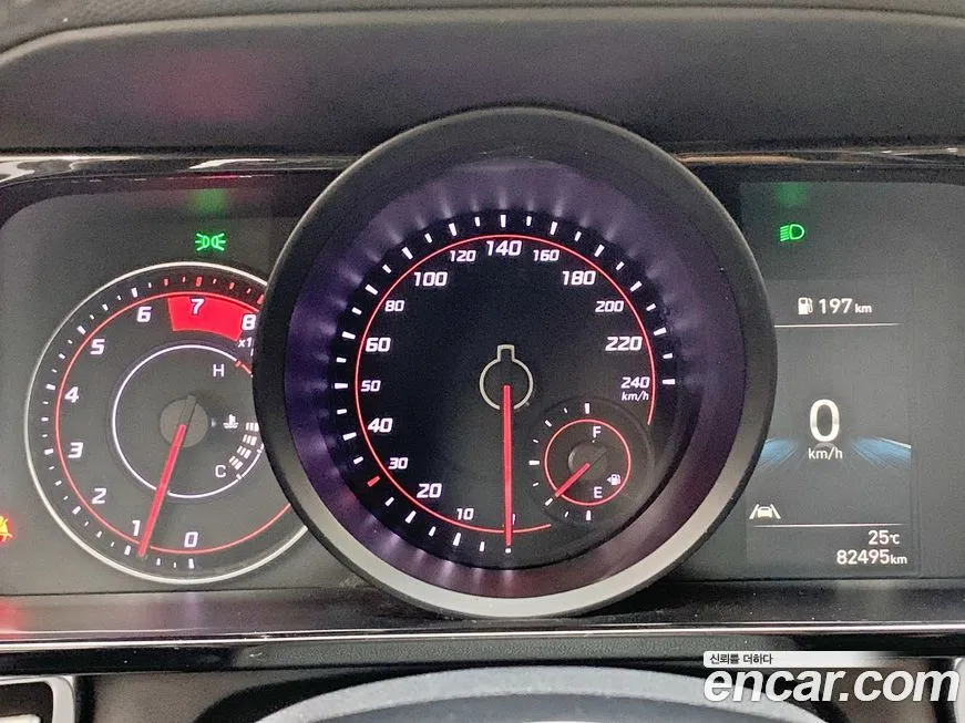 Hyundai AVANTE — фото 8