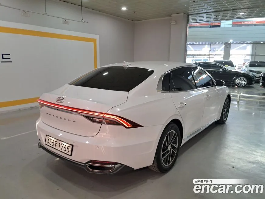 Hyundai Grandeur 2021 из KR, фото 6