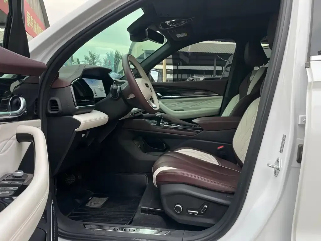 Geely Xingyue L 2022 из CN, фото 3
