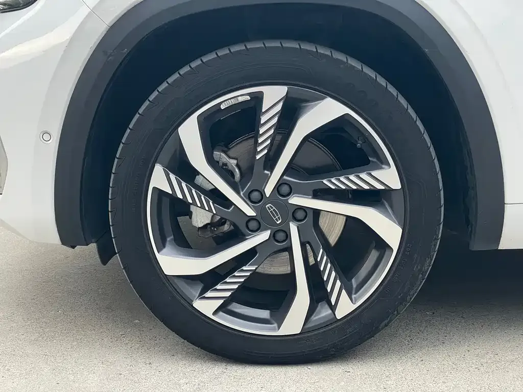 Geely Xingyue L 2022 из CN, фото 9