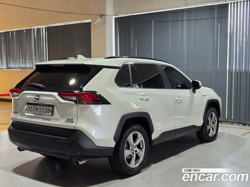 Toyota RAV4 2021 из KR, фото 6