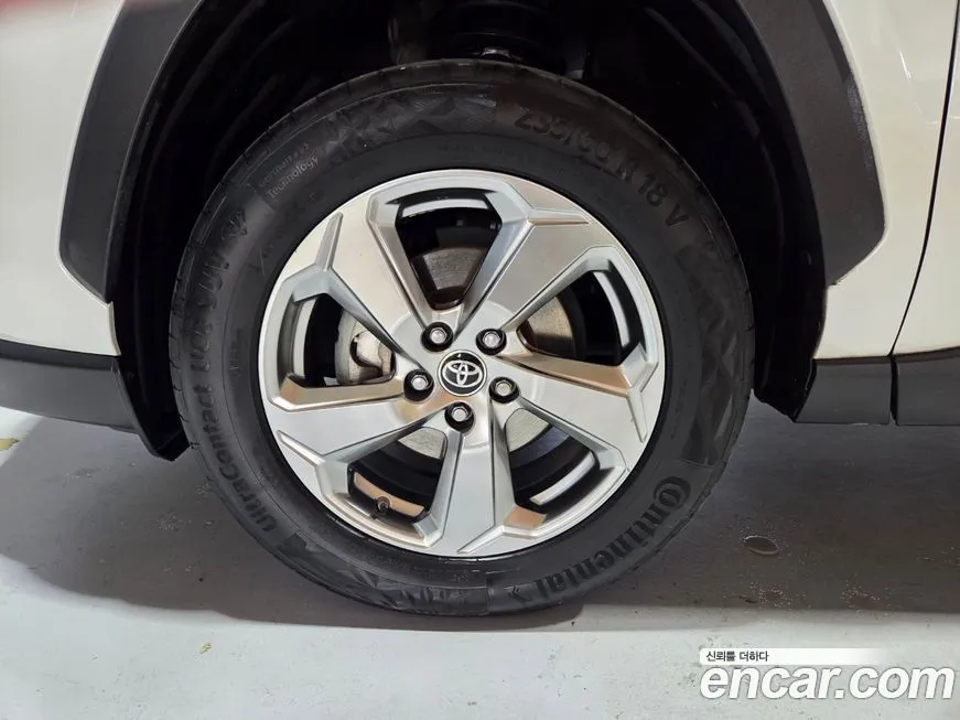 Toyota RAV4 2021 из KR, фото 7