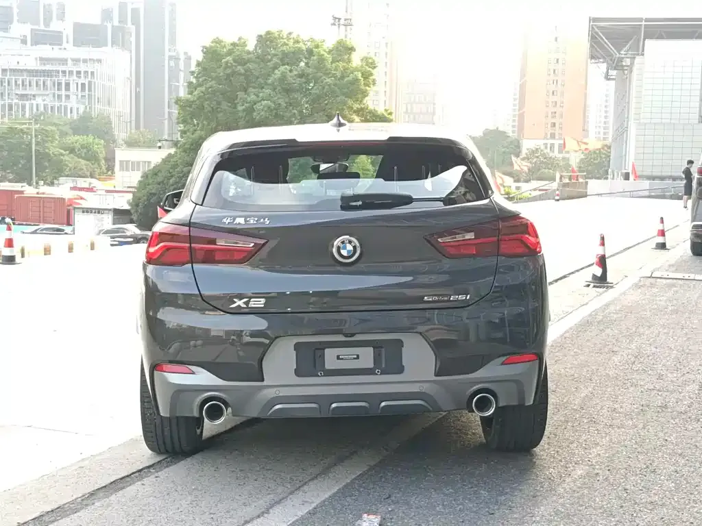 BMW X2 — фото 6