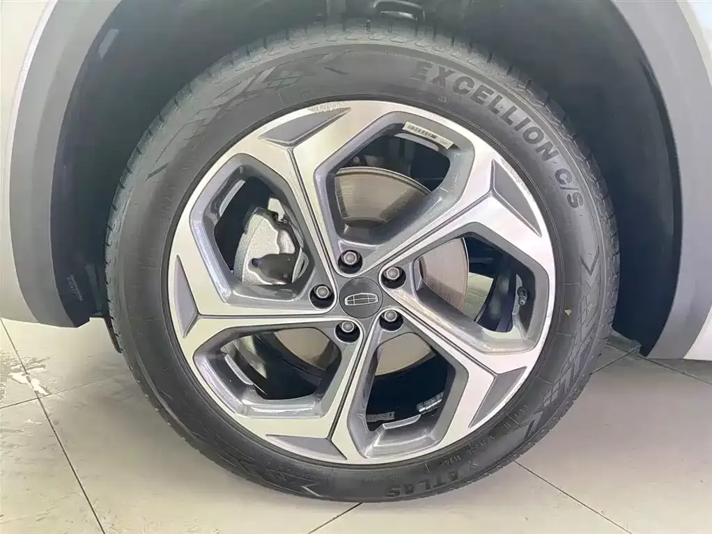 Geely Xingyue L 2024 из CN, фото 10