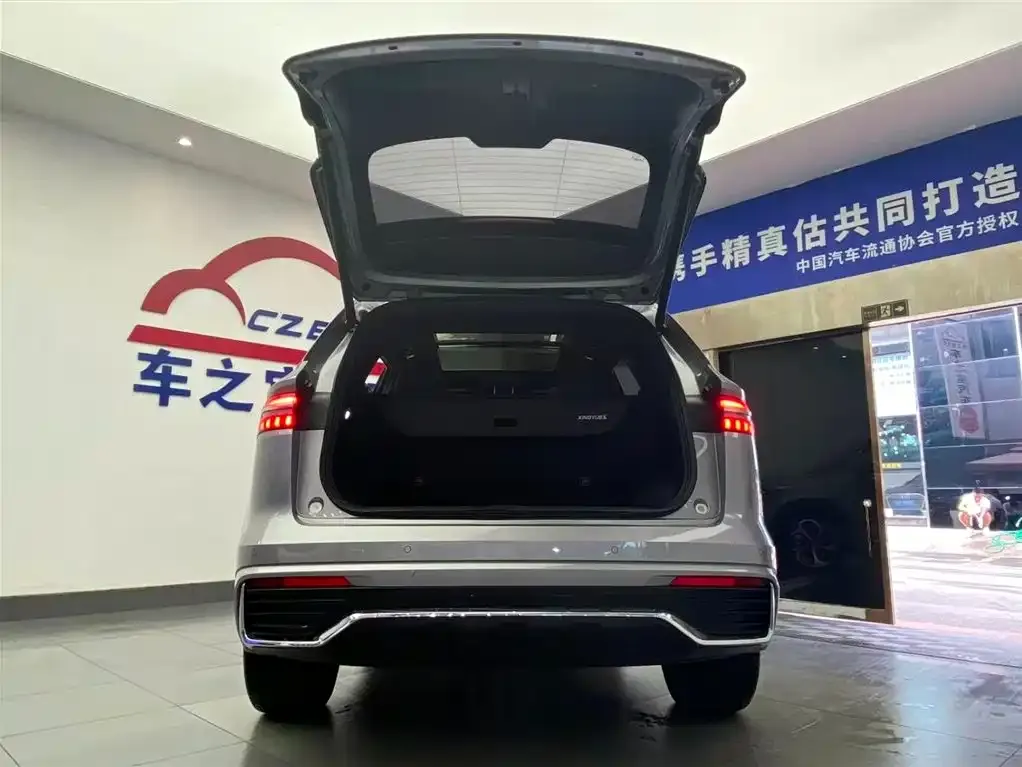 Geely Xingyue L 2024 из CN, фото 9