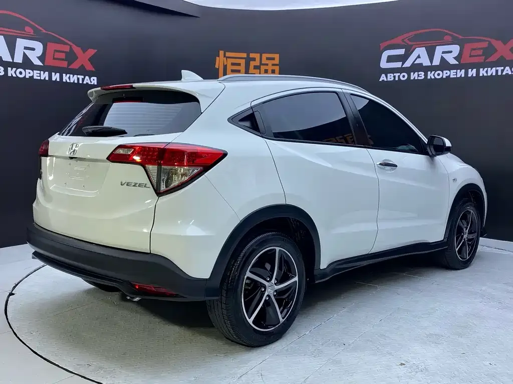 Honda Vezel — фото 4