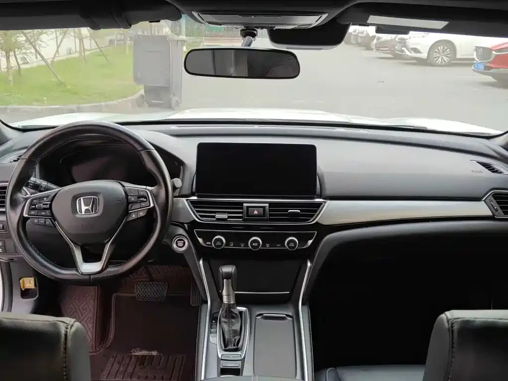Honda Inspire — фото 5