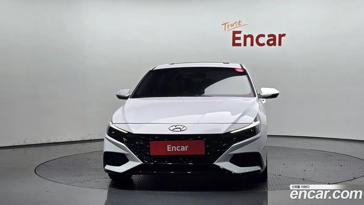 Hyundai AVANTE — фото 3