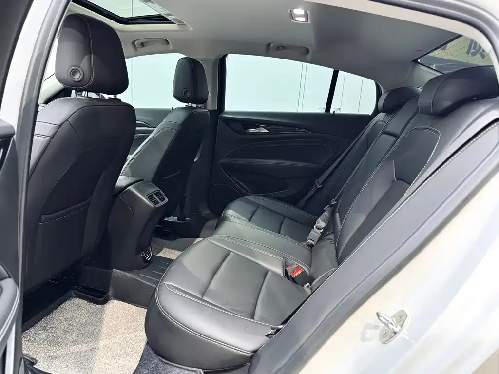 Buick Regal 2024 из CN, фото 10